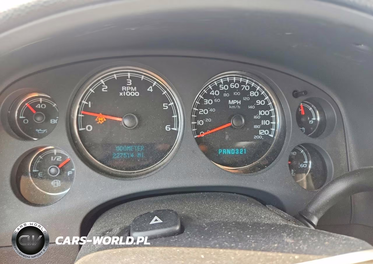 2008 GMC Yukon VIN:1GKFC13098R226844 - 9