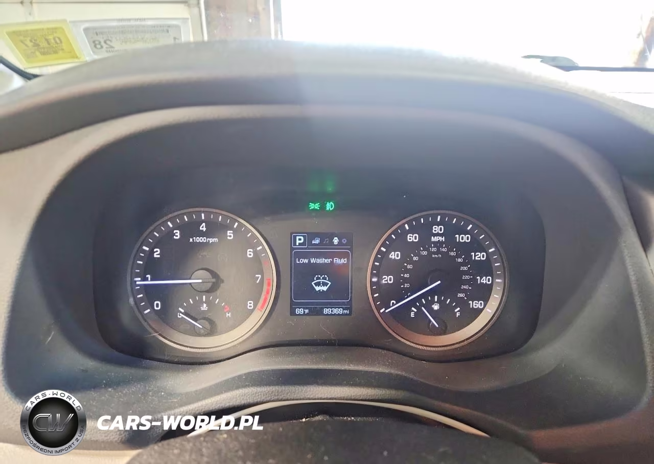 2017 Hyundai Tucson Se VIN:KM8J3CA40HU289699 - 9