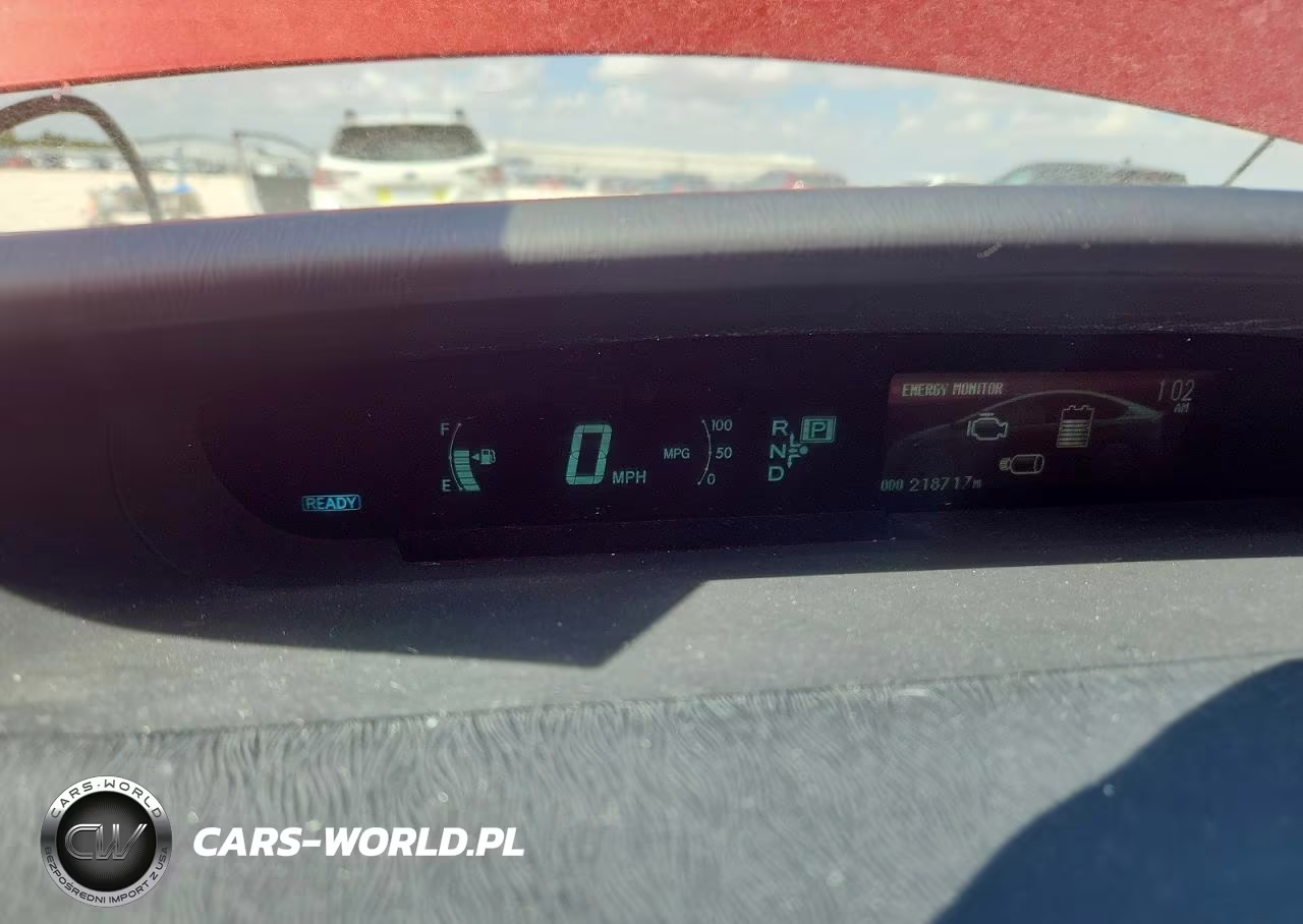 2013 Toyota Prius Four VIN:JTDKN3DU1D0350249 - 9