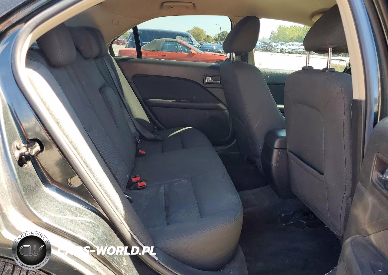 2010 Ford Fusion Se VIN:3FAHP0HGXAR333443 - 10