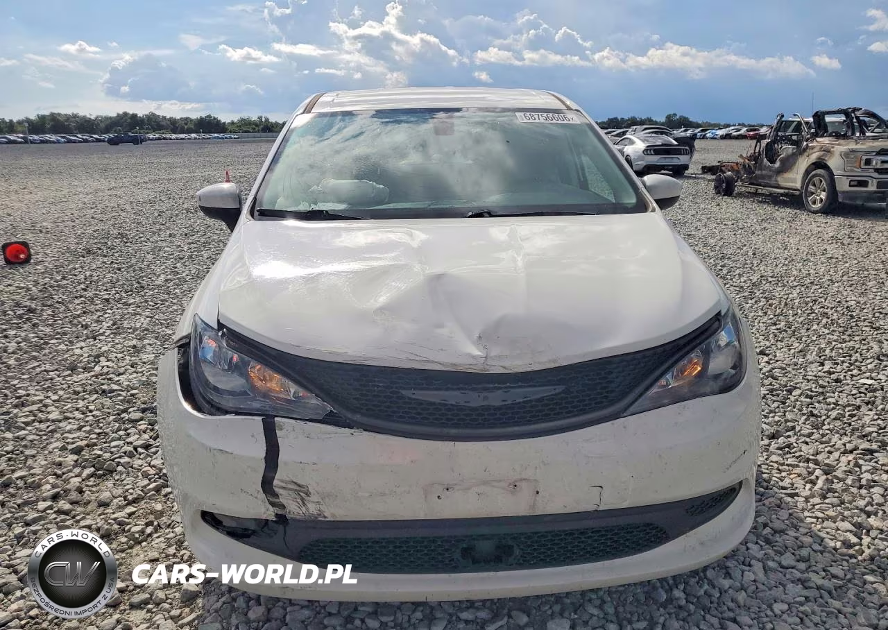 2022 Chrysler Voyager Lx VIN:2C4RC1CG3NR159234 - 5