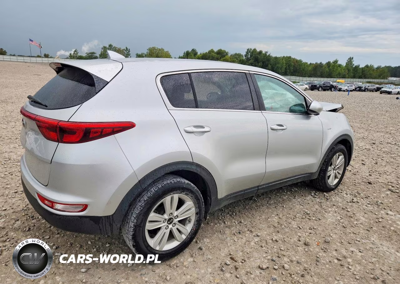2018 Kia Sportage Lx VIN:KNDPMCAC7J7455269 - 3