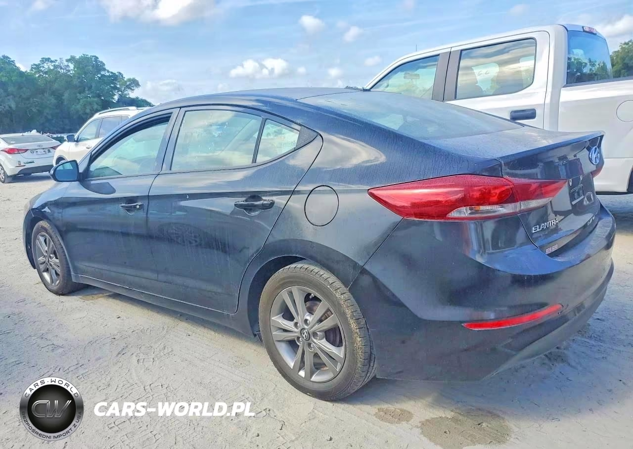 2017 Hyundai Elantra Se VIN:5NPD84LF3HH034062 - 2