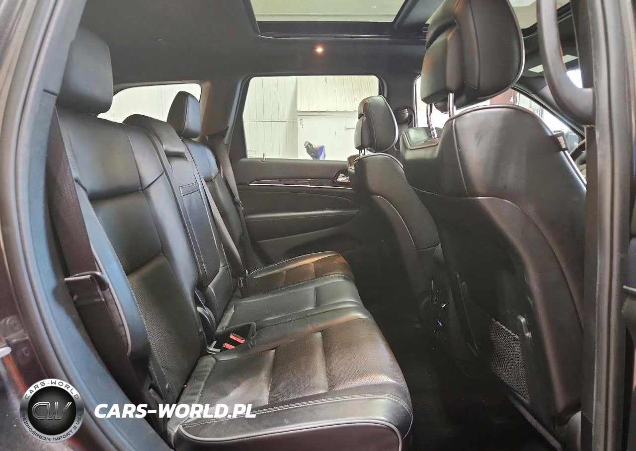2019 Jeep Grand Cherokee Overland VIN:1C4RJFCG4KC583853 - 10