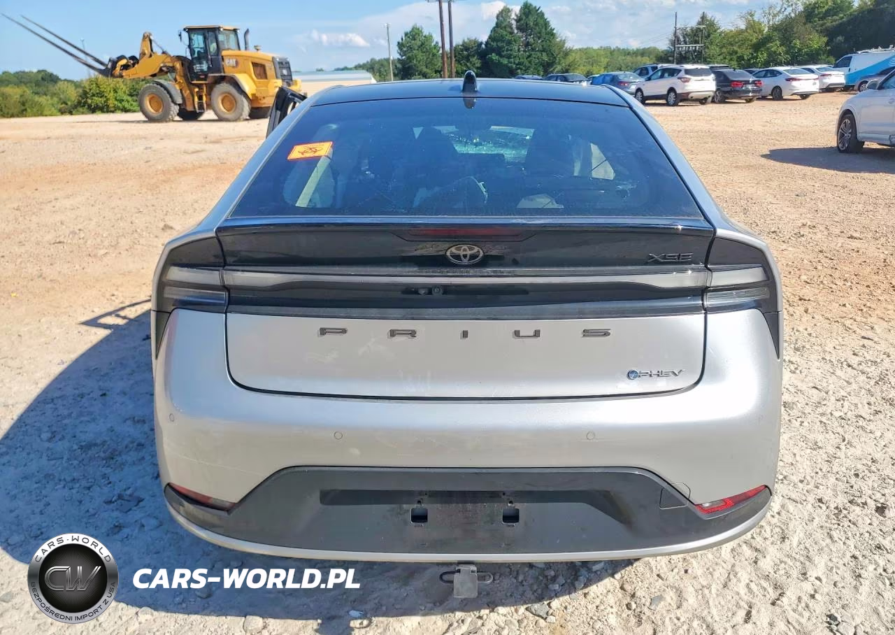 2026 Toyota Prius Plug-In Hybrid Xse Premium VIN:JTDACACU1T3059450 - 6