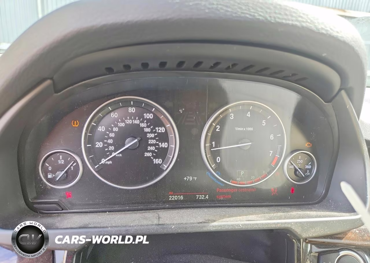 2015 BMW X5 xDrive50I VIN:5UXKR6C59F0J78490 - 9