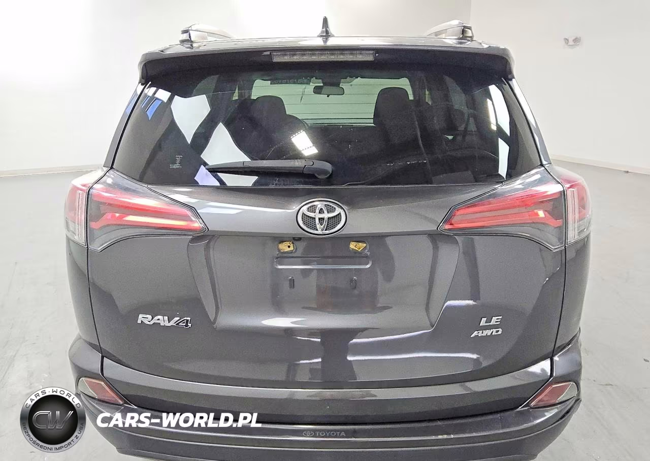 2018 Toyota Rav4 Le VIN:JTMBFREV7JJ237919 - 6