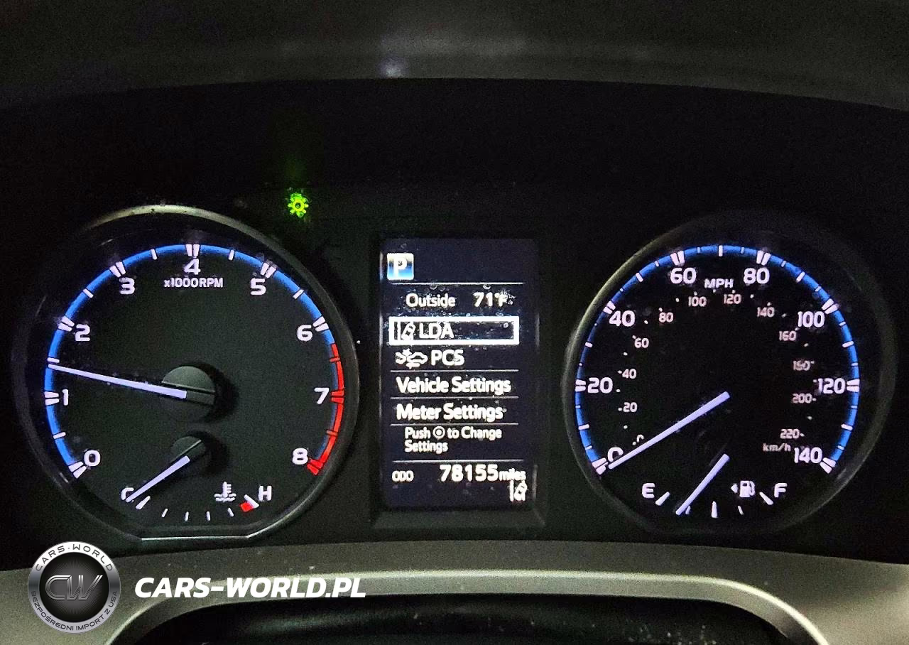 2018 Toyota Rav4 Le VIN:JTMBFREV7JJ237919 - 9