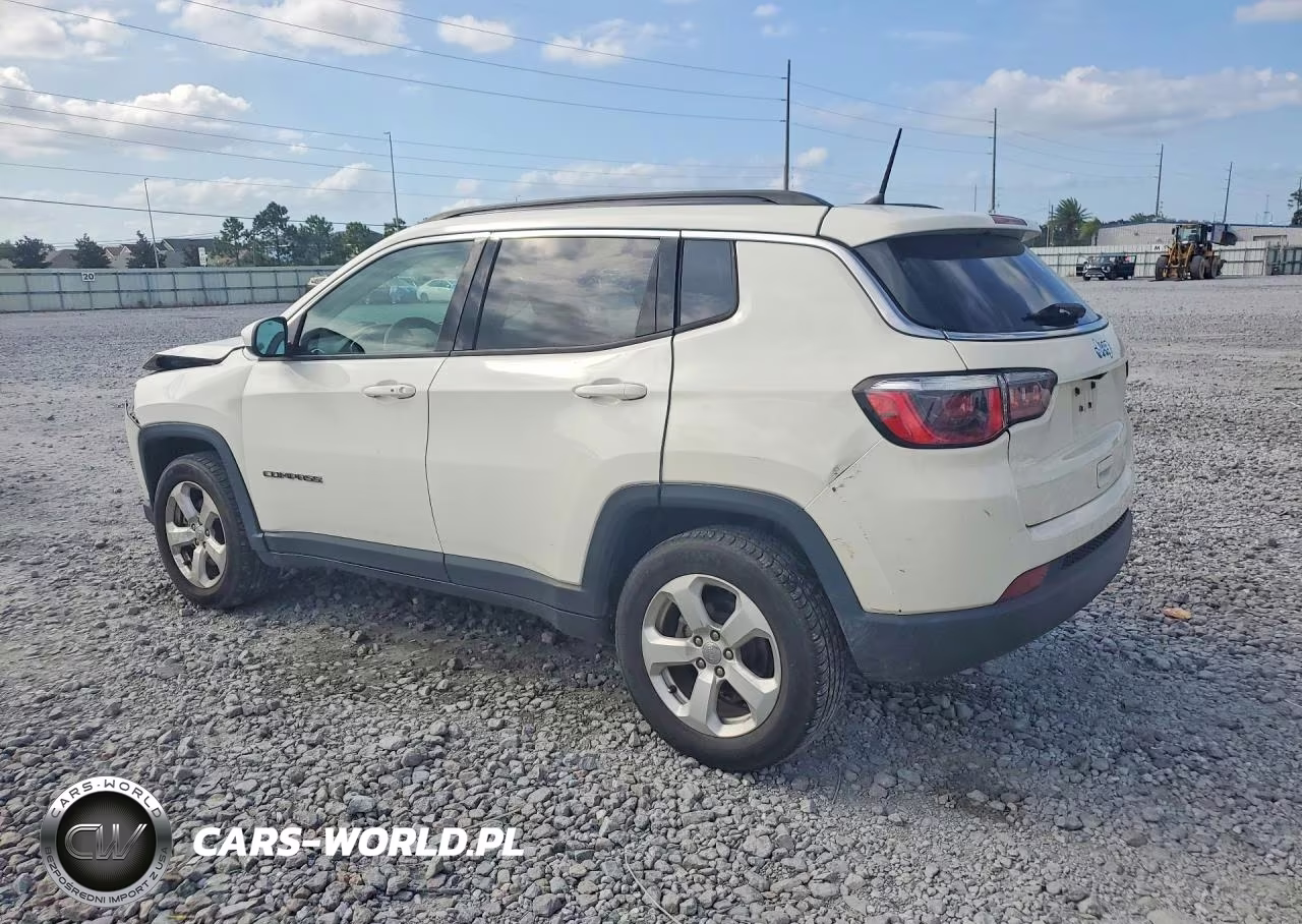 2018 Jeep Compass Latitude VIN:3C4NJDBB4JT348929 - 2