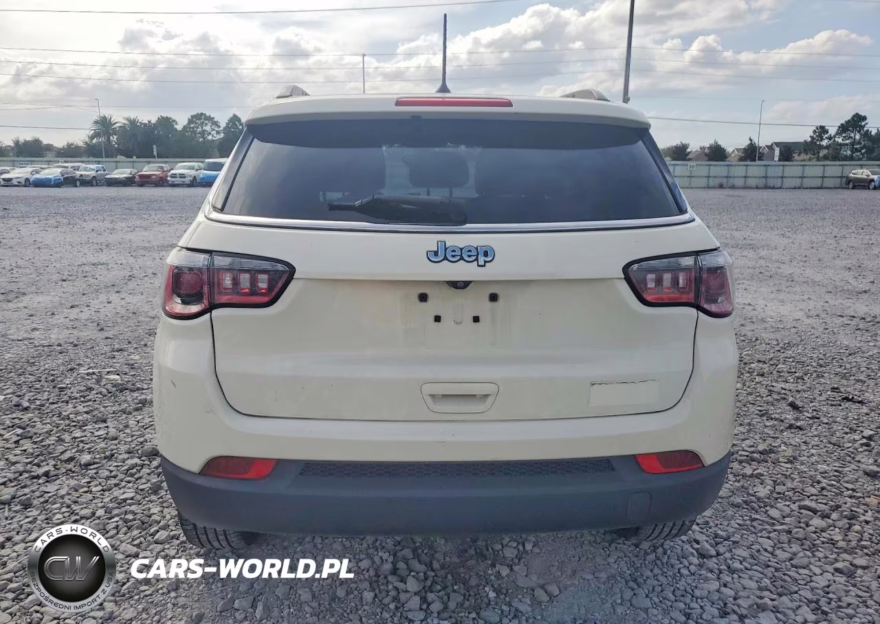 2018 Jeep Compass Latitude VIN:3C4NJDBB4JT348929 - 6