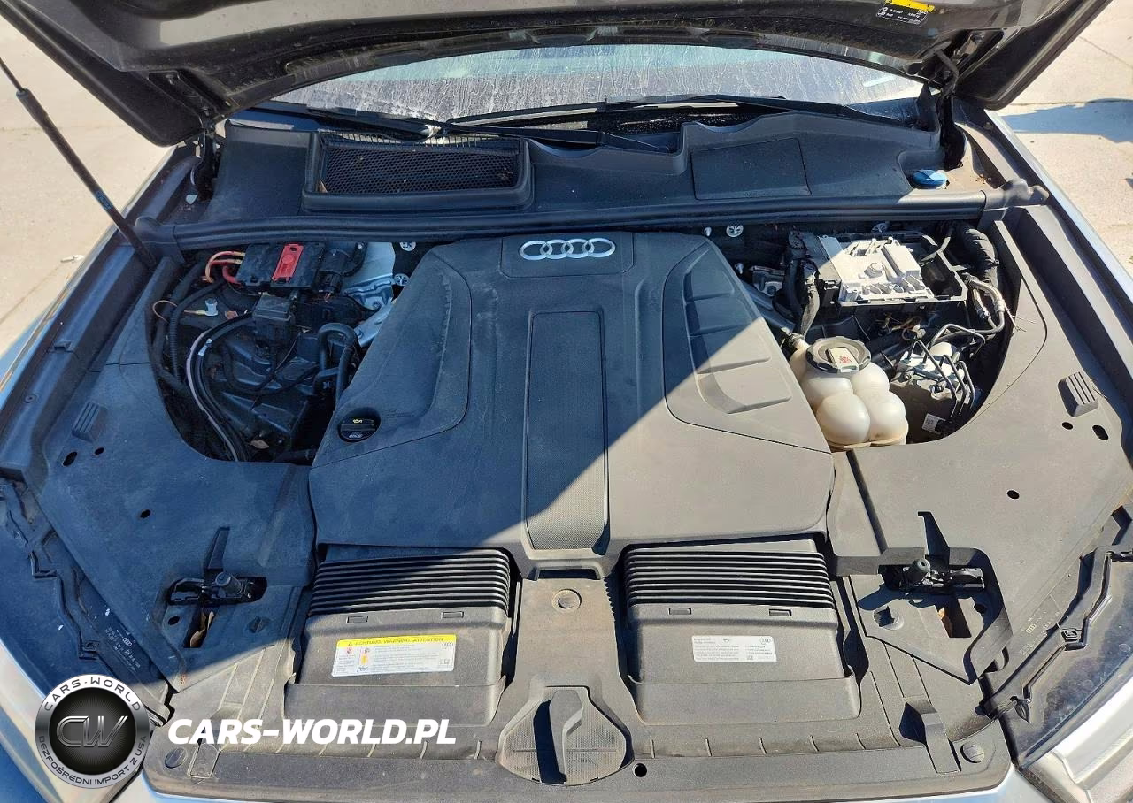 2019 Audi Q7 Premium Plus VIN:WA1LHAF73KD037999 - 11