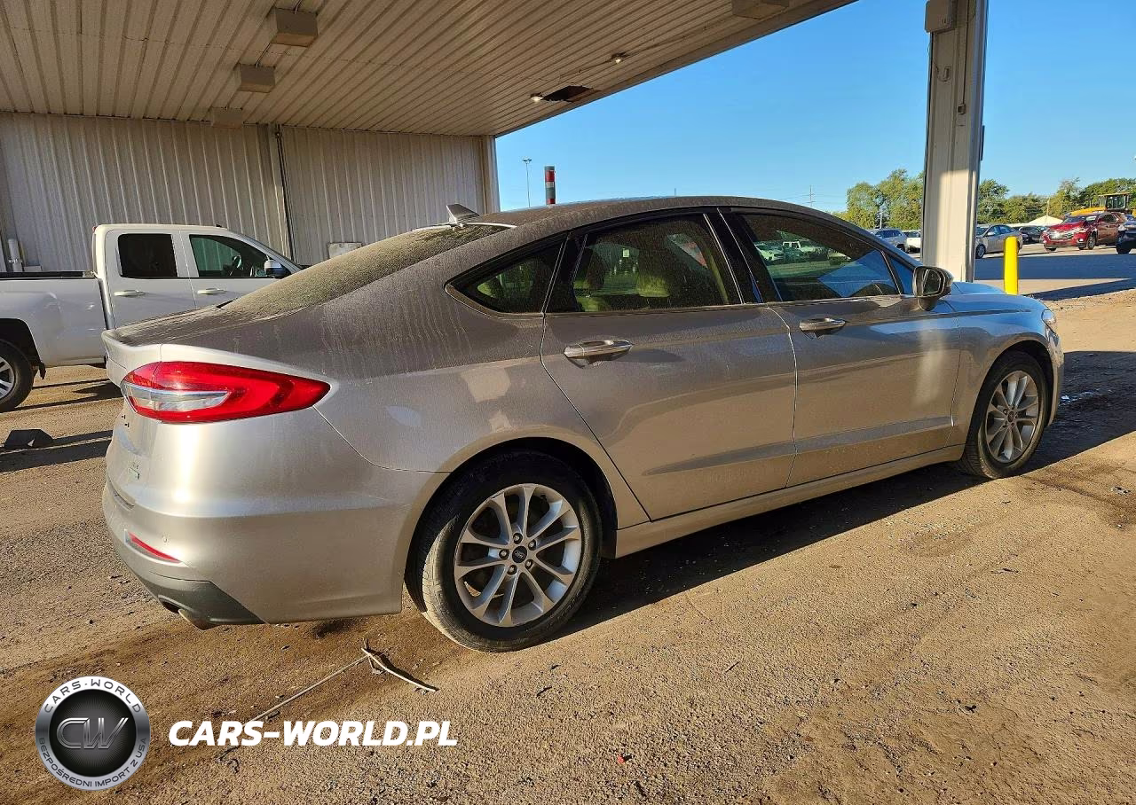 2020 Ford Fusion Se VIN:3FA6P0HD0LR160807 - 3