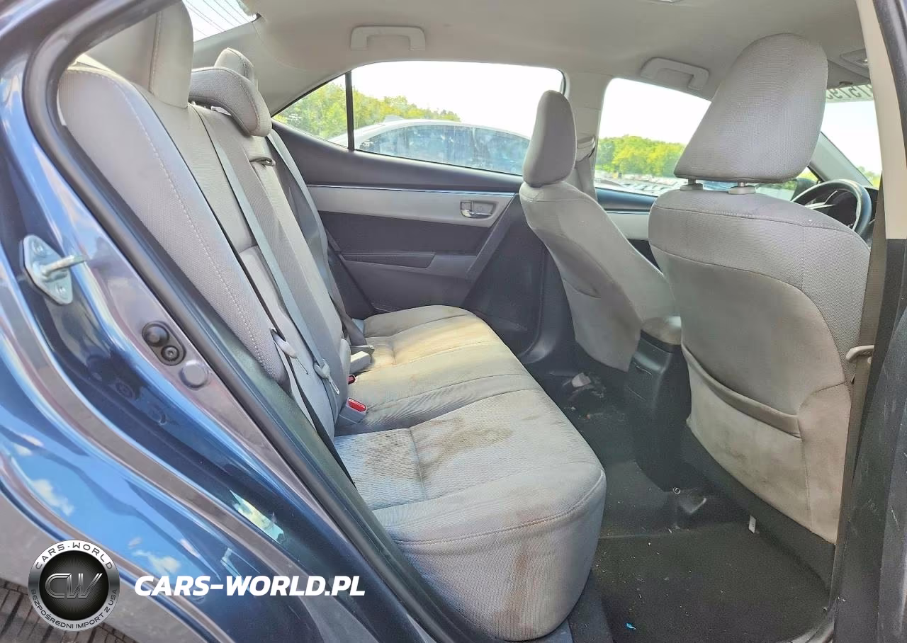 2015 Toyota Corolla L VIN:5YFBURHE5FP198977 - 10