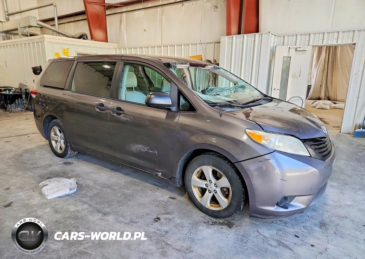 2012 Toyota Sienna Base 7-Passenger VIN:5TDZK3DC7CS187634 - 4