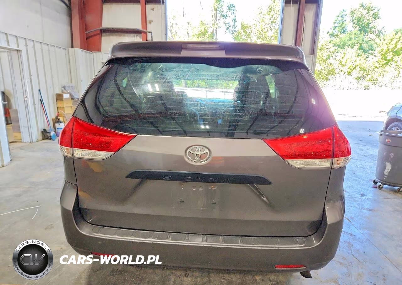 2012 Toyota Sienna Base 7-Passenger VIN:5TDZK3DC7CS187634 - 6