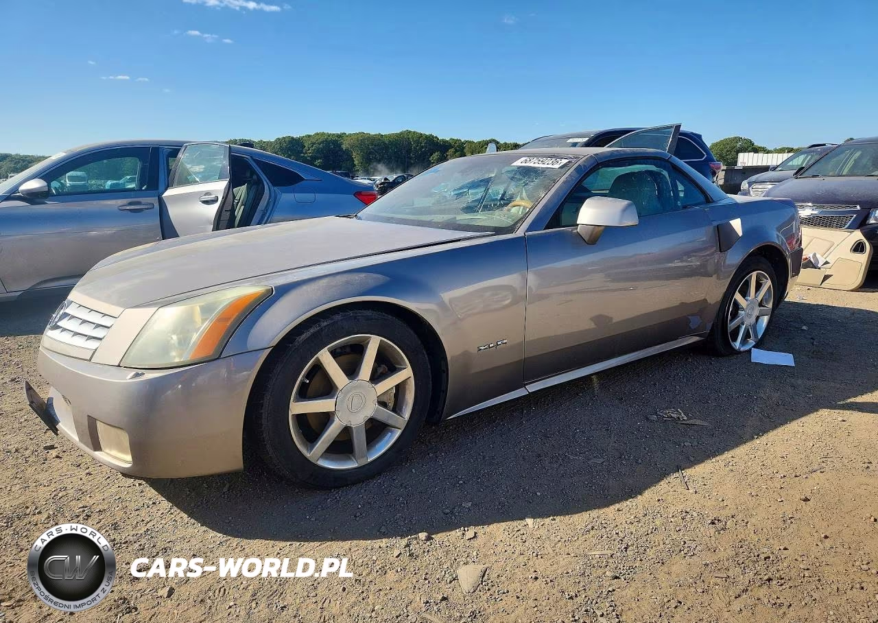 2004 Cadillac Xlr – zdjęcie 1 z 13