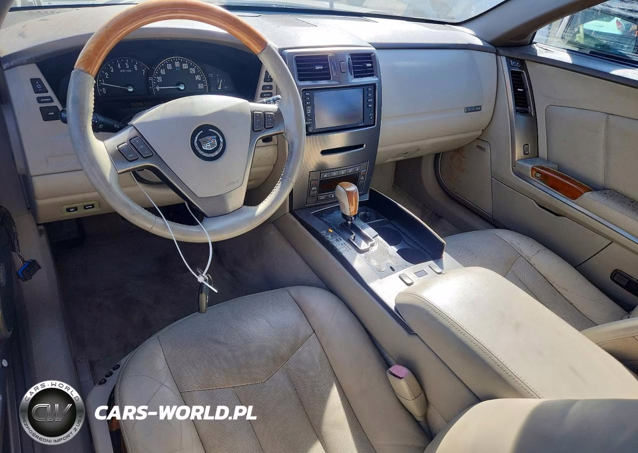 2004 Cadillac Xlr VIN:1G6YV34A045602756 - 8