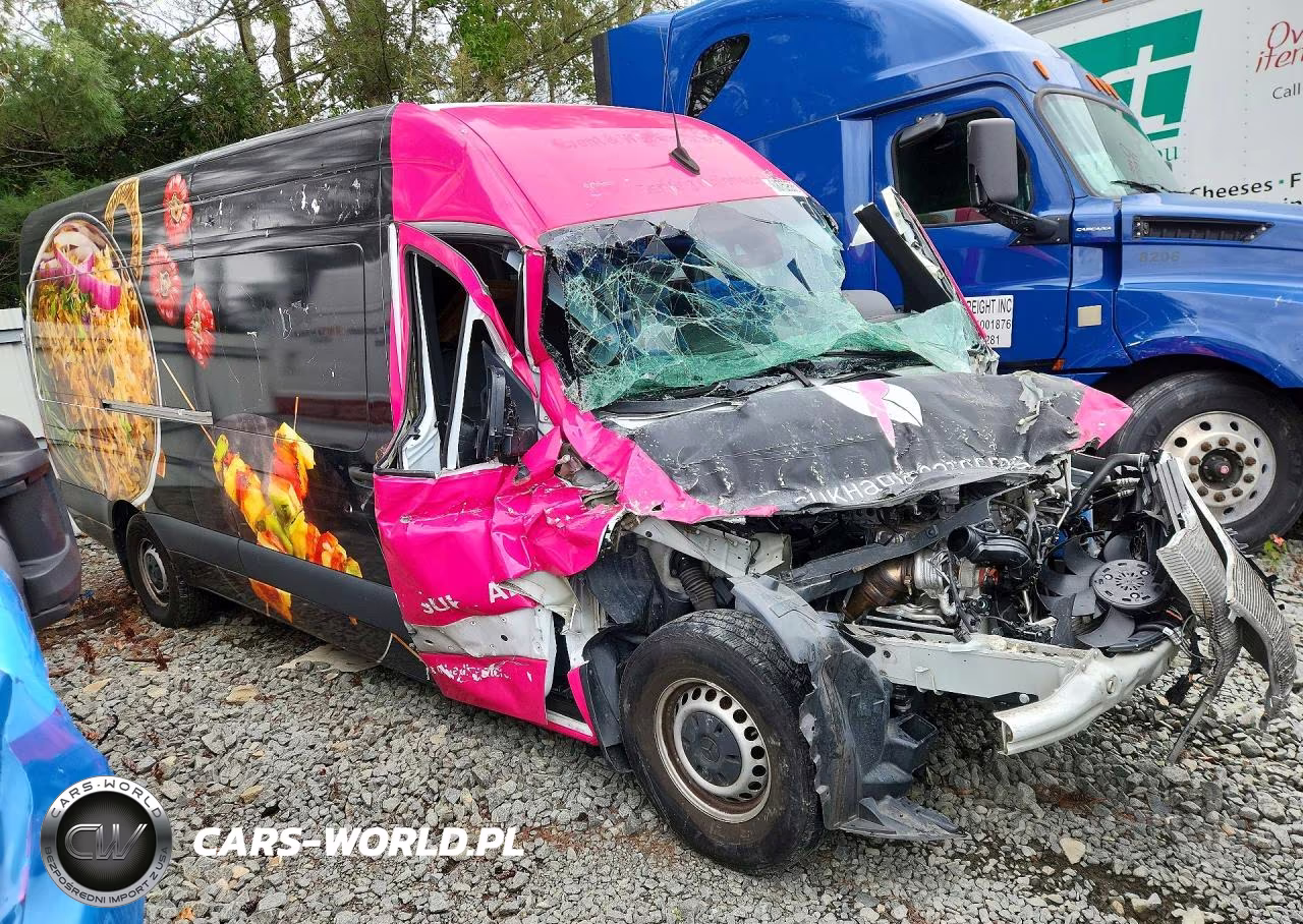 2023 Mercedes-Benz Sprinter 2500 VIN:W1W40CHY2PT147463 - 4