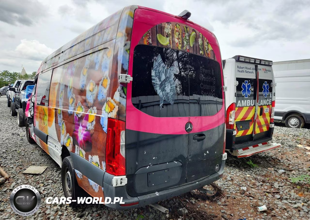 2023 Mercedes-Benz Sprinter 2500 VIN:W1W40CHY2PT147463 - 6