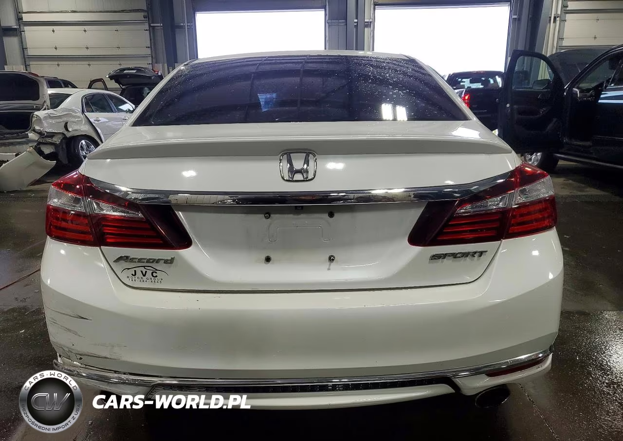 2017 Honda Accord Sport VIN:1HGCR2F54HA123213 - 6