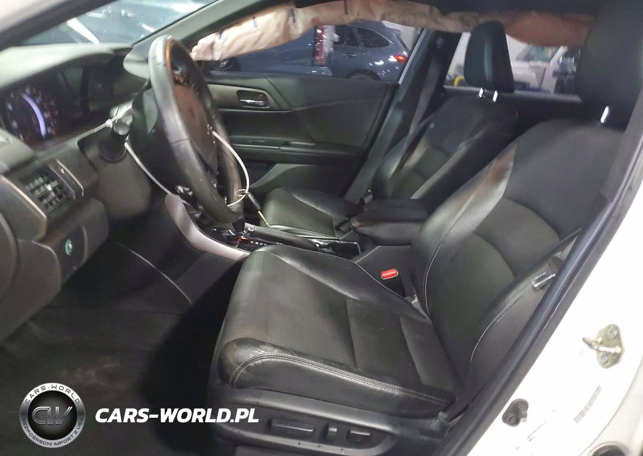 2017 Honda Accord Sport VIN:1HGCR2F54HA123213 - 7