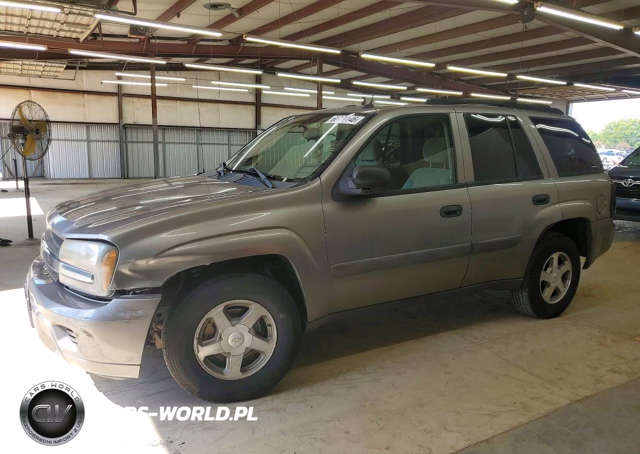 2005 Chevrolet Trailblazer Ls VIN:1GNDS13S952241945 - 1