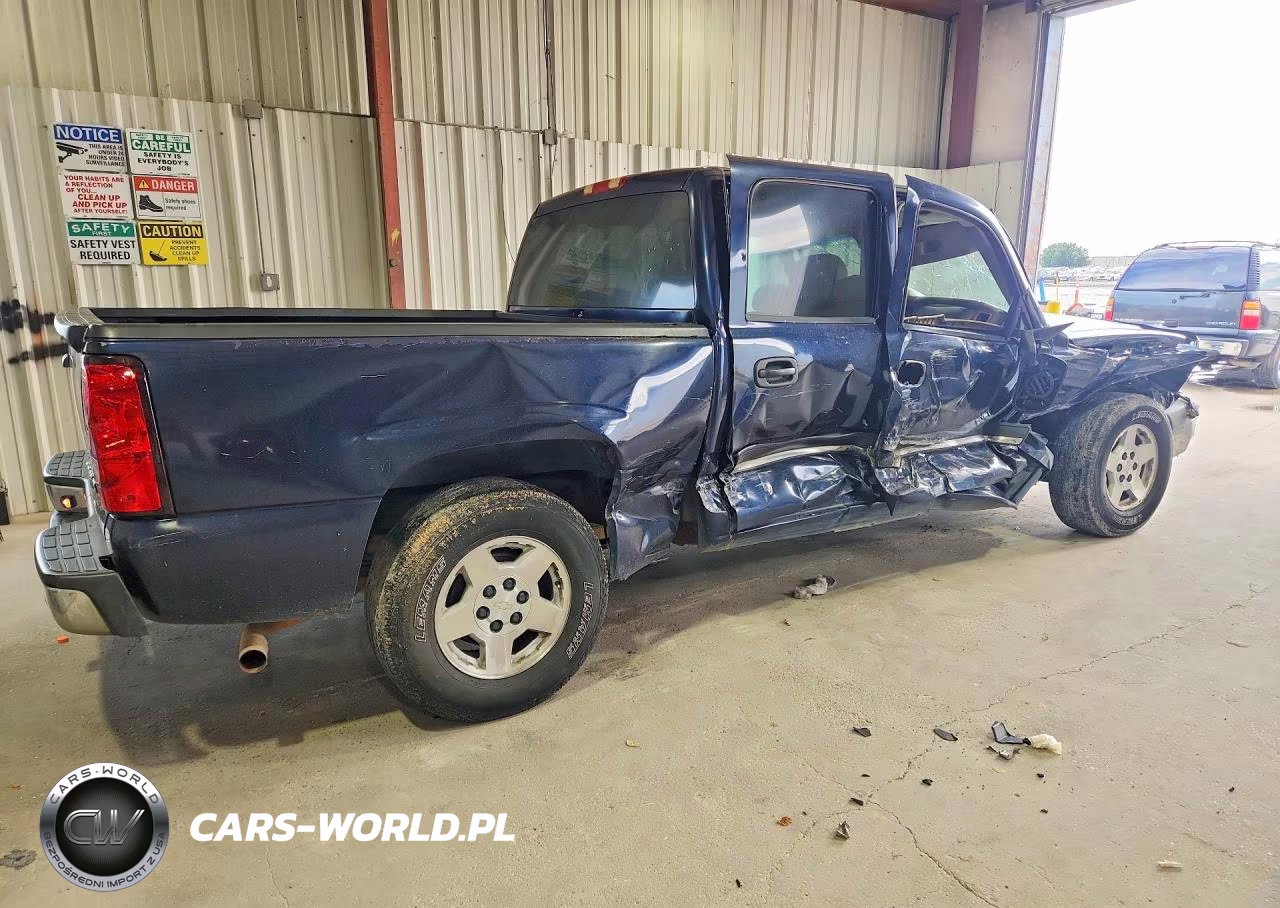 2005 Chevrolet Silverado C1500 VIN:2GCEC13T651399517 - 3