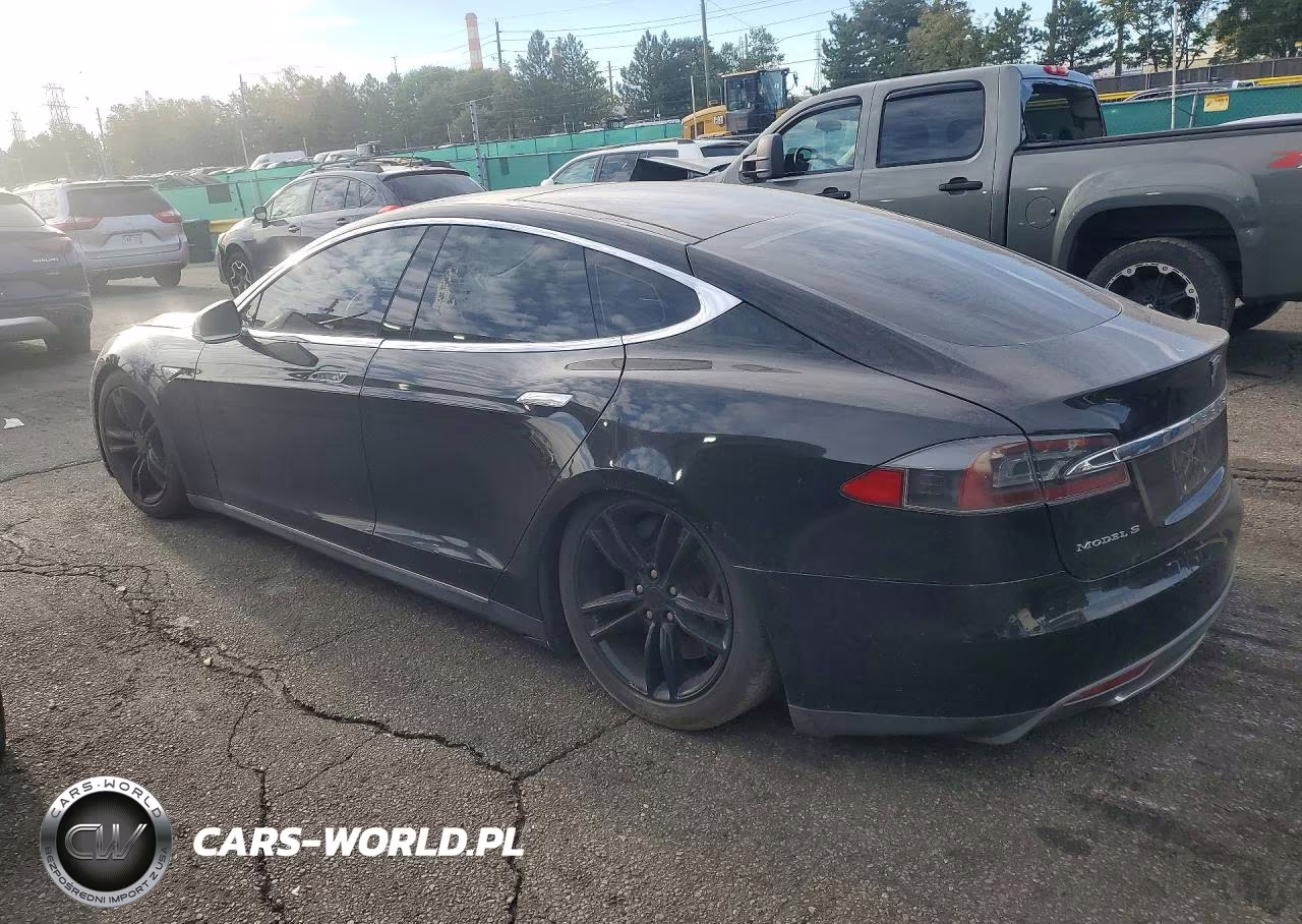 2013 Tesla Model S VIN:5YJSA1CN9DFP16180 - 2
