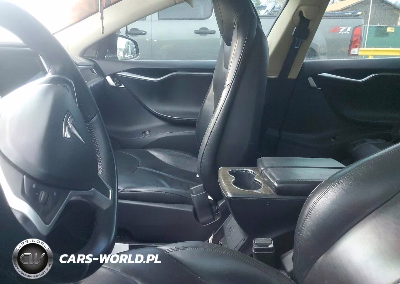 2013 Tesla Model S VIN:5YJSA1CN9DFP16180 - 7