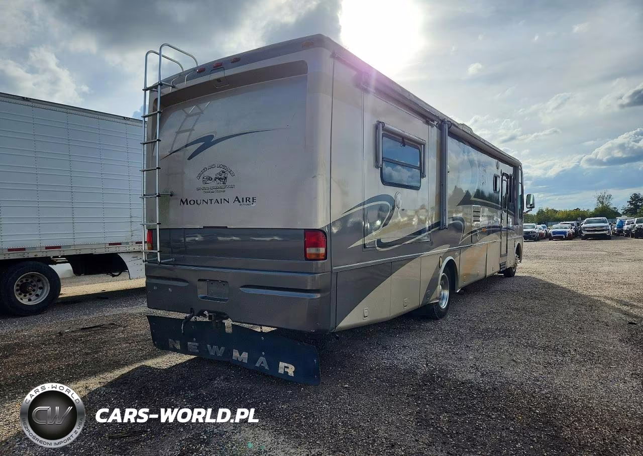 2004 Mountain Aire Rv VIN:5B4MP67G543381518 - 4