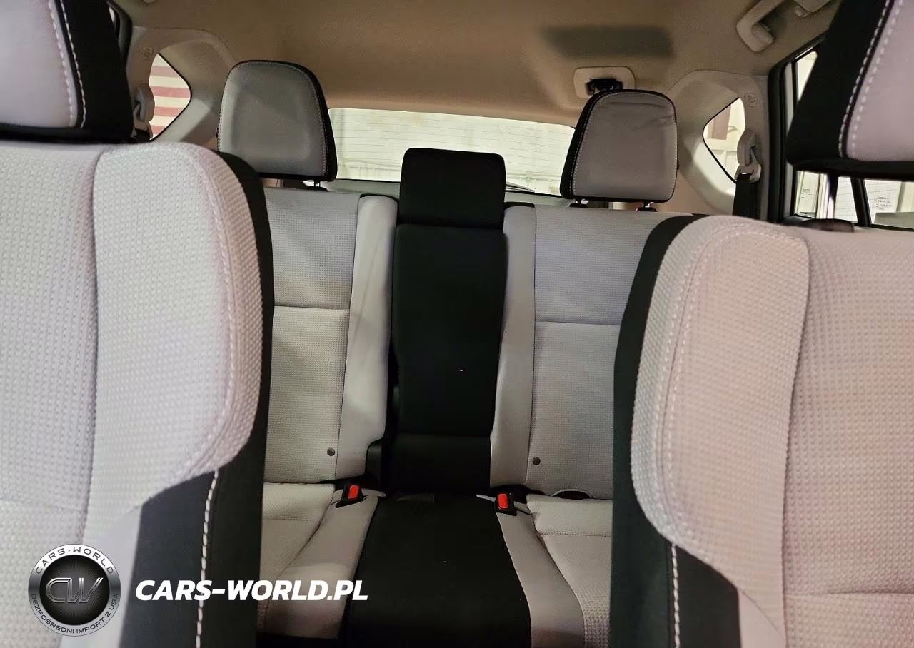 2017 Toyota Rav4 Xle VIN:2T3RFREVXHW559528 - 10