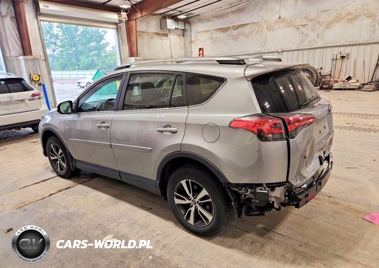 2017 Toyota Rav4 Xle VIN:2T3RFREVXHW559528 - 2