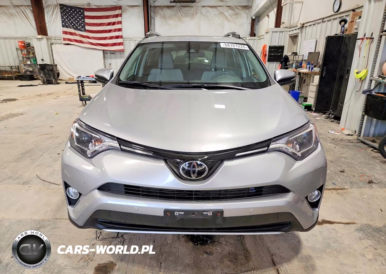 2017 Toyota Rav4 Xle VIN:2T3RFREVXHW559528 - 5