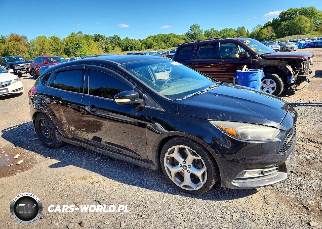 2017 Ford Focus St VIN:1FADP3L91HL251005 - 4