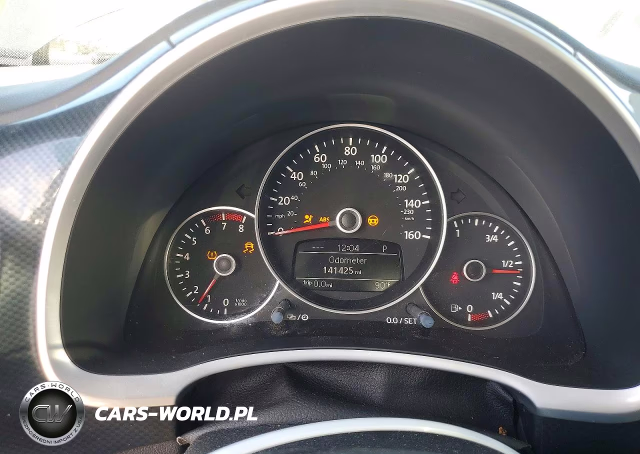 2012 Volkswagen Beetle Turbo VIN:3VWVA7AT3CM630615 - 9