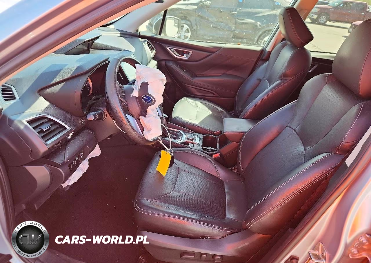 2019 Subaru Forester Touring VIN:JF2SKAWC0KH445578 - 7