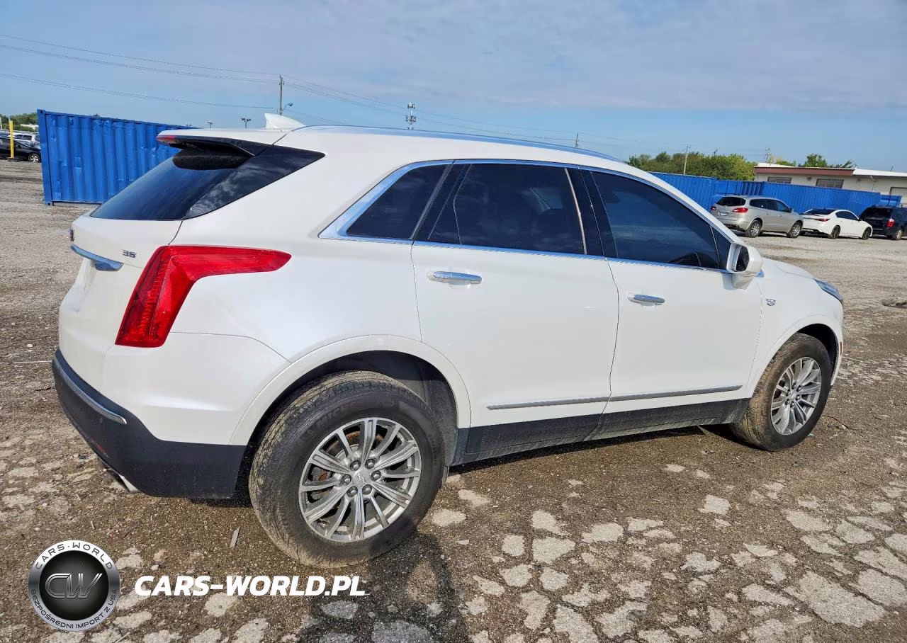 2018 Cadillac Xt5 Luxury VIN:1GYKNDRS7JZ226128 - 3