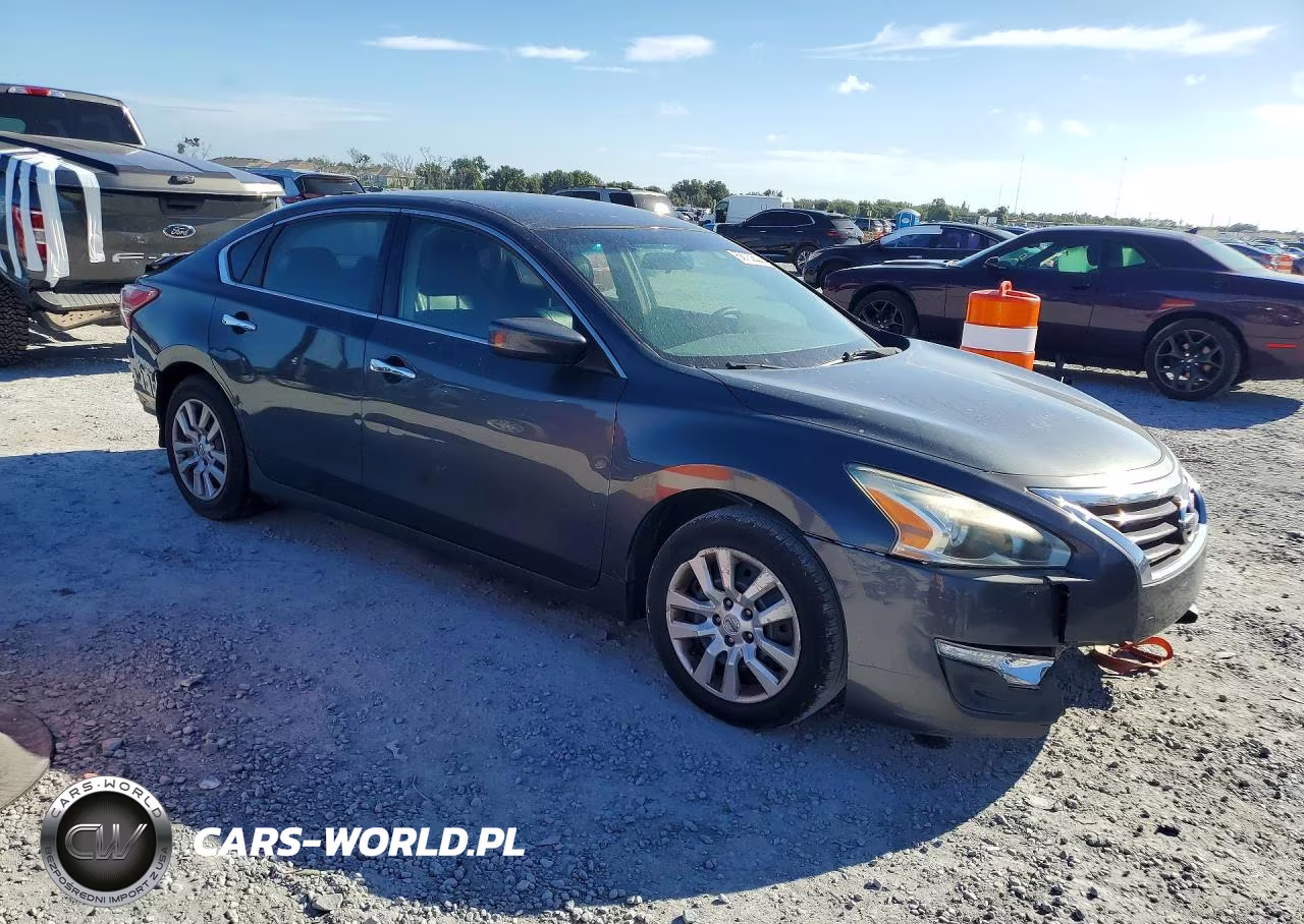 2013 Nissan Altima 2.5 VIN:1N4AL3AP7DC115973 - 4