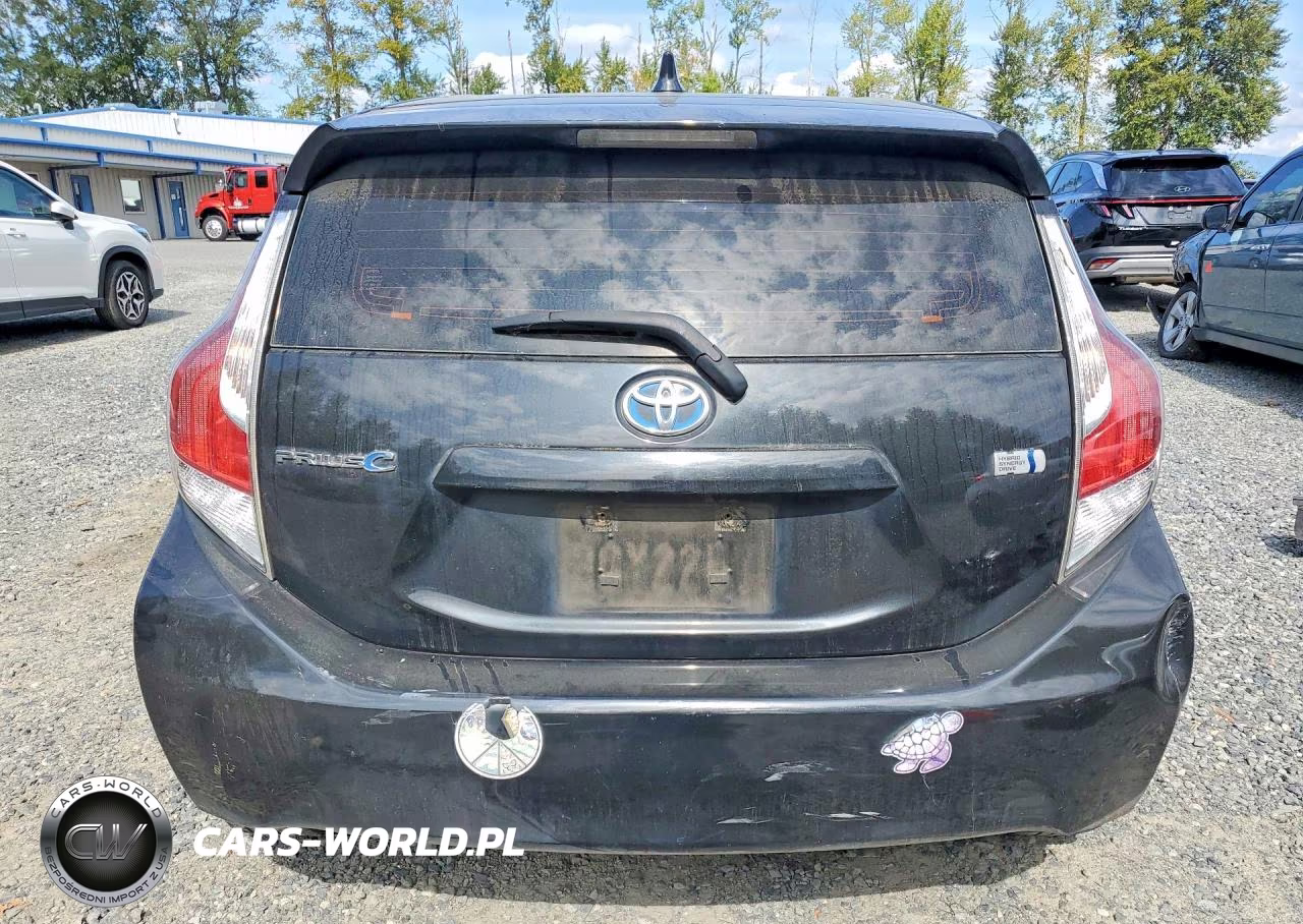 2015 Toyota Prius C One VIN:JTDKDTB33F1583737 - 6