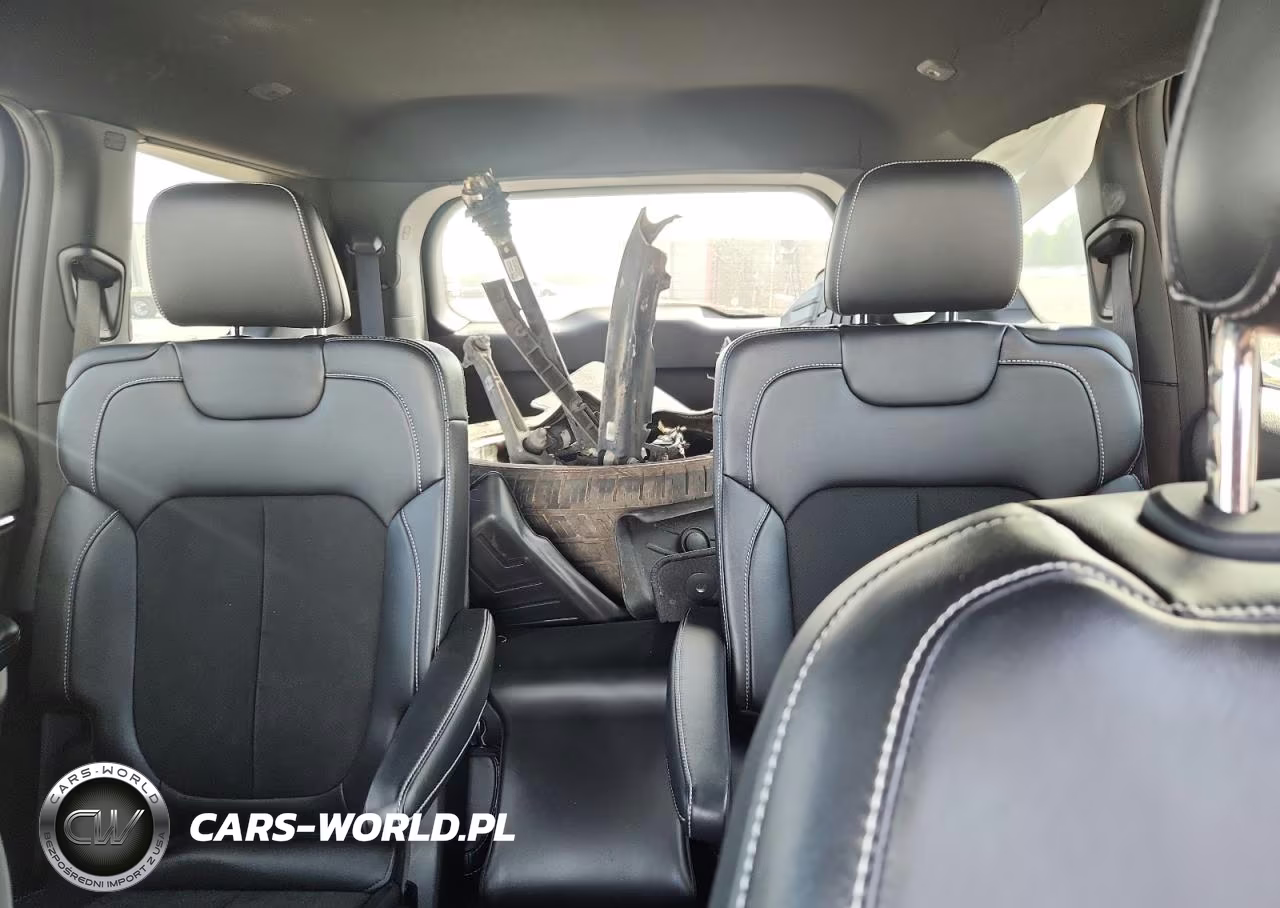 2021 Jeep Grand Cherokee L Laredo VIN:1C4RJKAG6M8209648 - 10