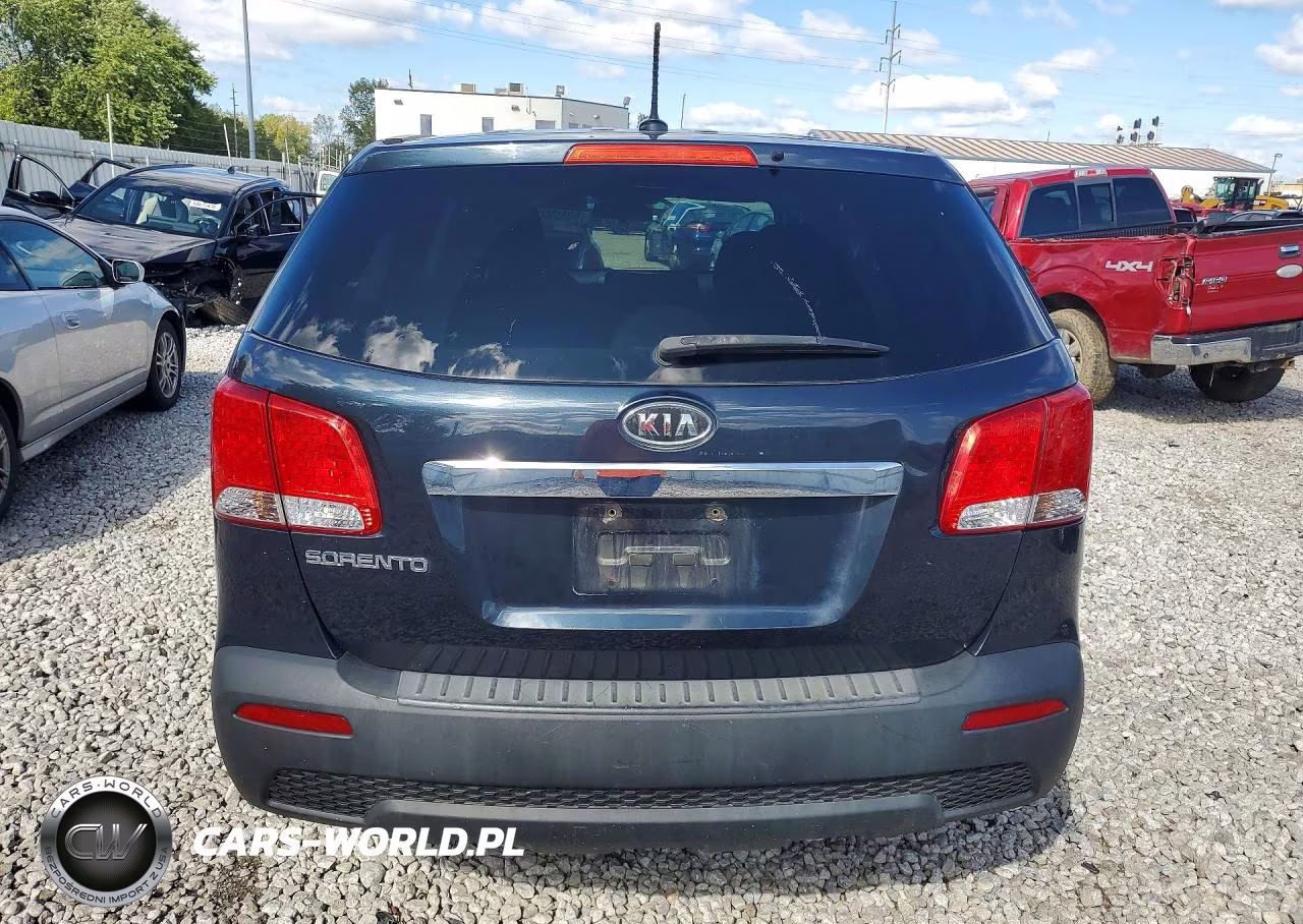 2013 Kia Sorento Lx VIN:5XYKT3A12DG344633 - 6
