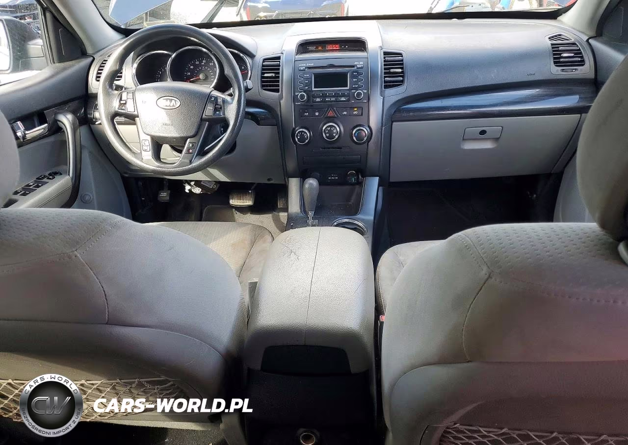 2013 Kia Sorento Lx VIN:5XYKT3A12DG344633 - 8