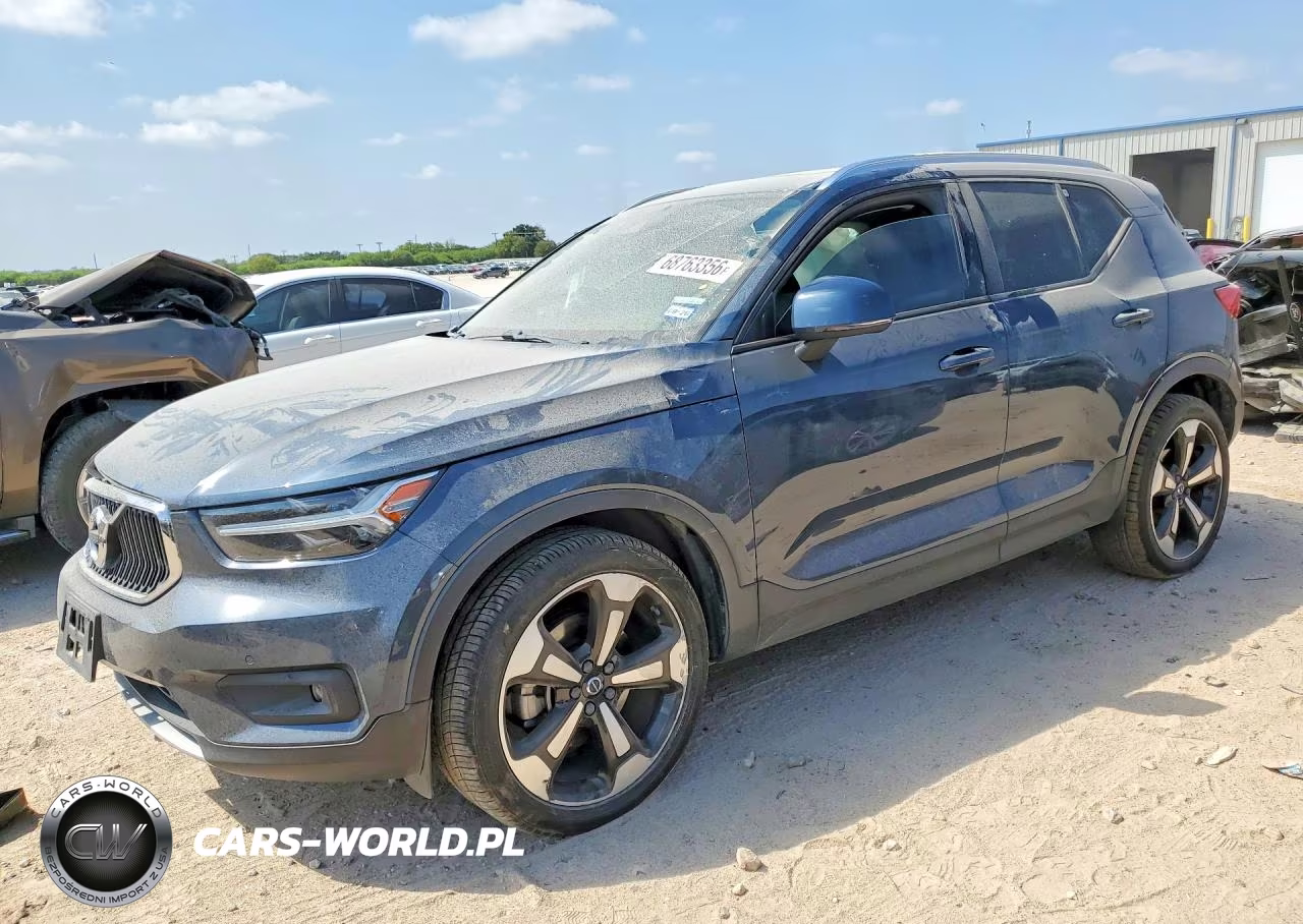2021 Volvo Xc40 T4 Momentum VIN:YV4AC2HKXM2421034 - 1