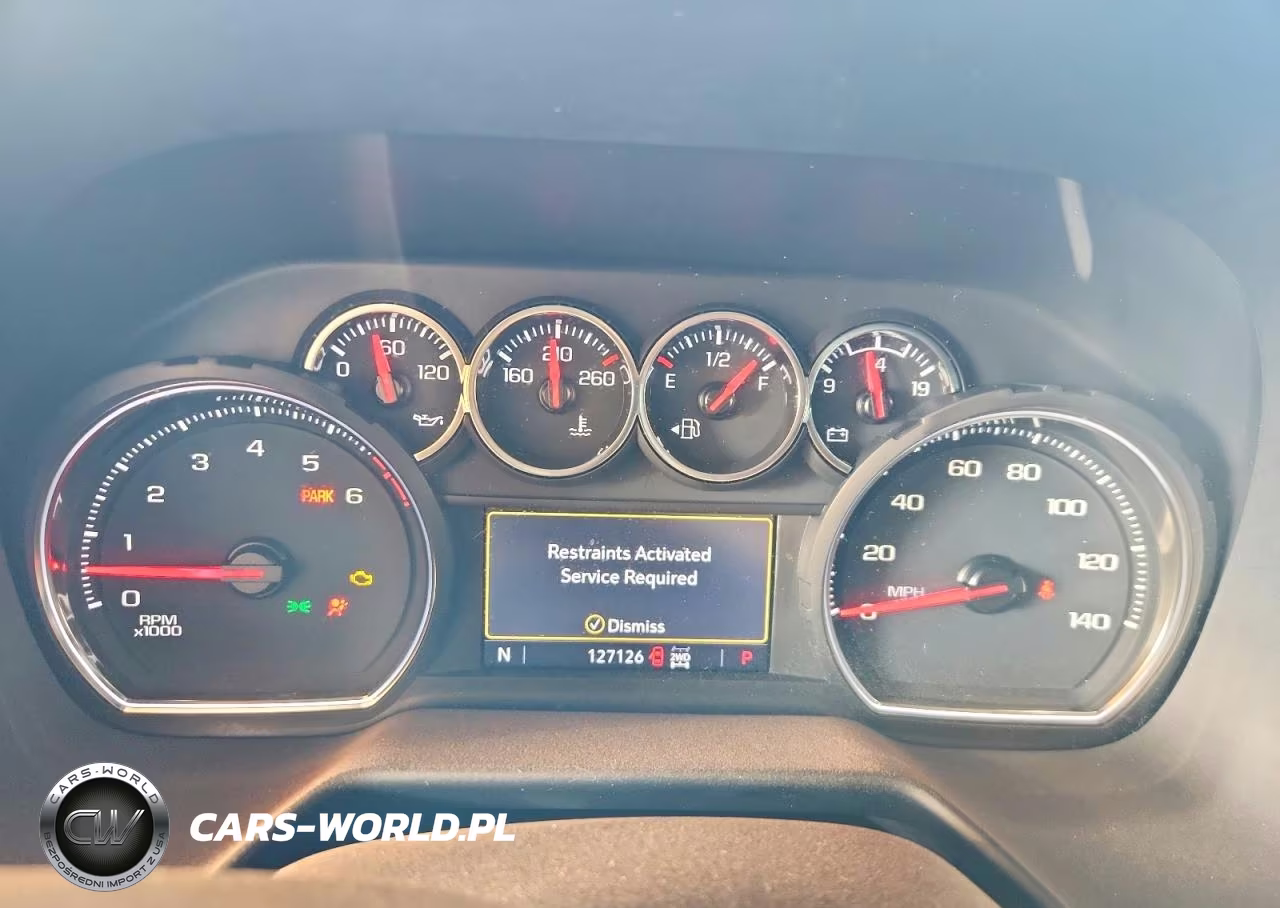 2021 Chevrolet Tahoe K1500 Z71 VIN:1GNSKPKD7MR451673 - 9
