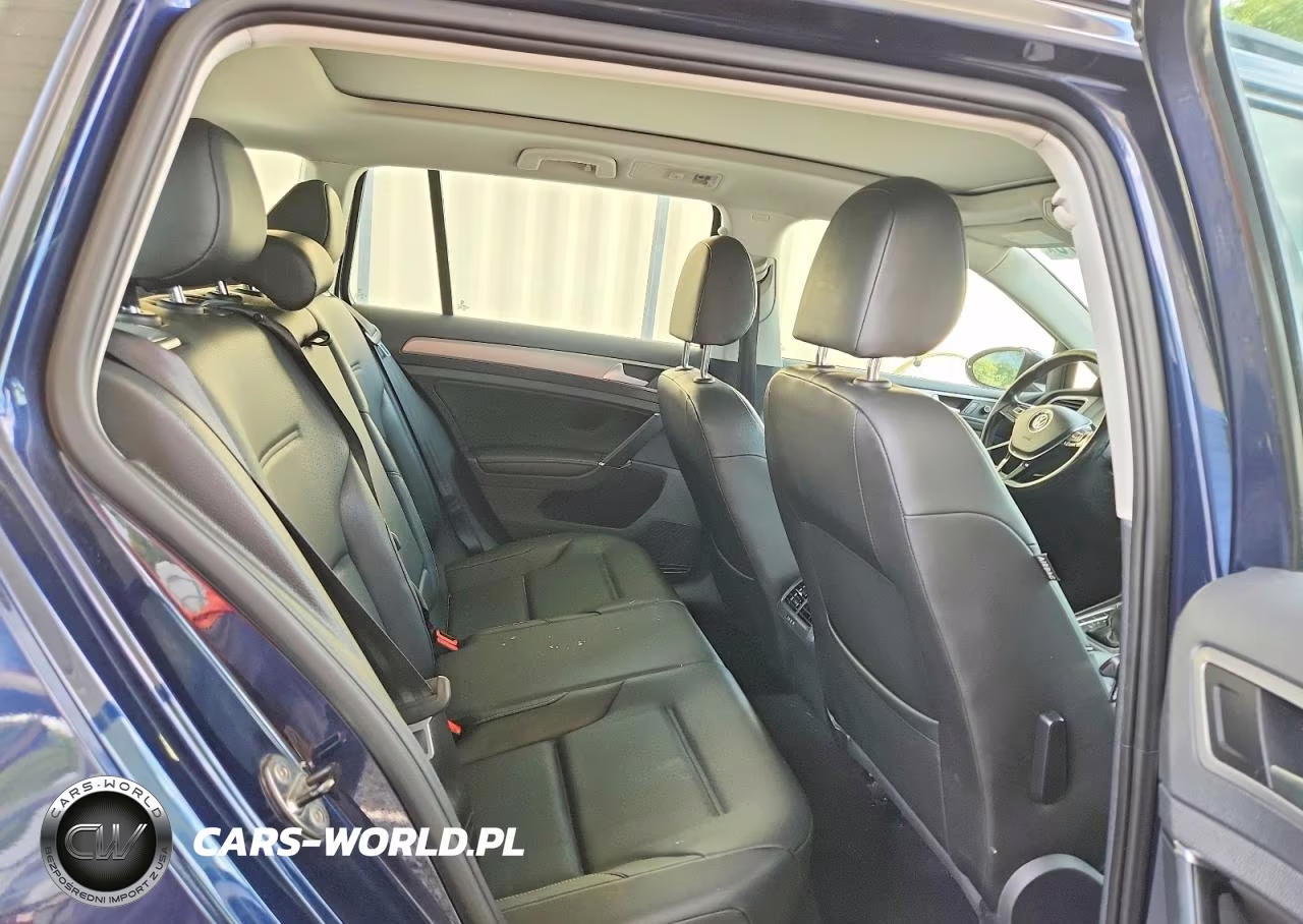 2016 Volkswagen Golf Sportwagen S VIN:3VWC17AUXGM520330 - 10