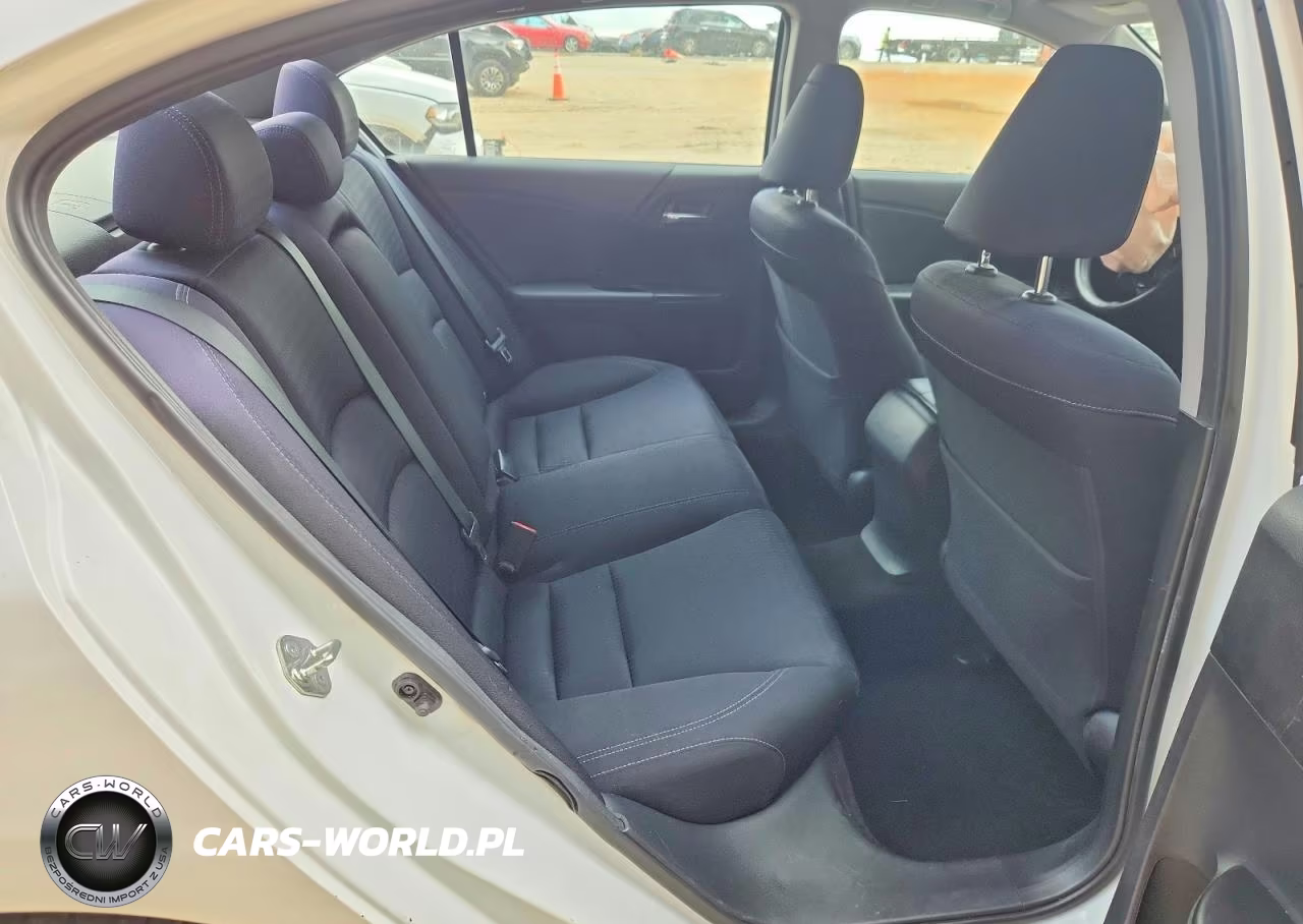 2015 Honda Accord Sport VIN:1HGCR2F55FA206923 - 10