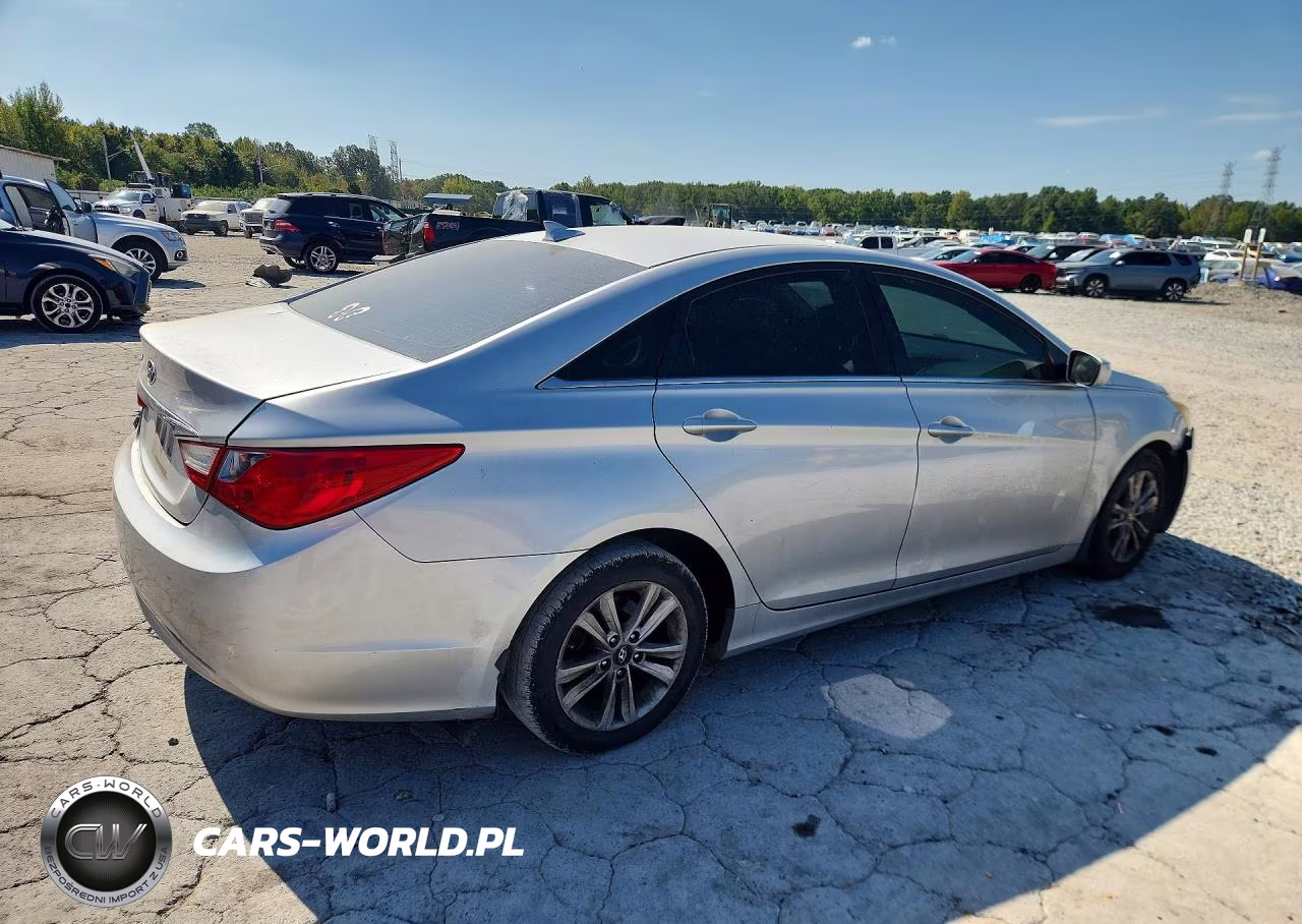 2012 Hyundai Sonata Gls VIN:5NPEB4AC6CH396572 - 3