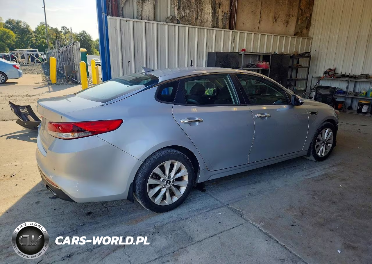 2018 Kia Optima Lx VIN:5XXGT4L38JG256163 - 3