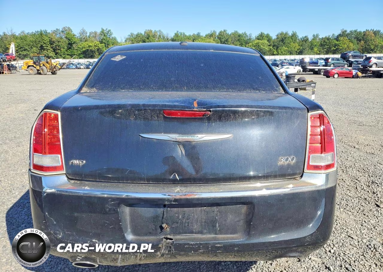 2014 Chrysler 300 VIN:2C3CCARG4EH381336 - 6