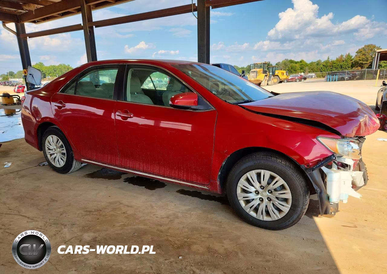 2014 Toyota Camry Le VIN:4T1BF1FK7EU838446 - 4